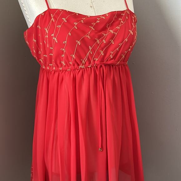 Vintage Victoria Secret Silky Red Nightgown and Robe Set Size Medium - Picture 9 of 12